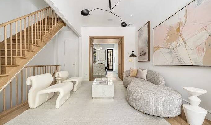 Minimalist Interior Design Tips for a Clutter-Free Home
